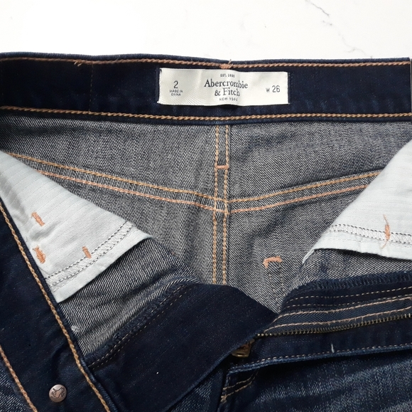 ❌SOLD❌Abercrombie & Fitch Natural Waist Jeans Short Sz 2 - Picture 10 of 14